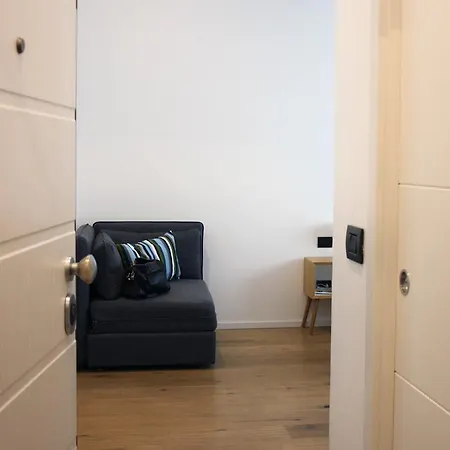 Apartament Navigli - Via Tortona Mediolan