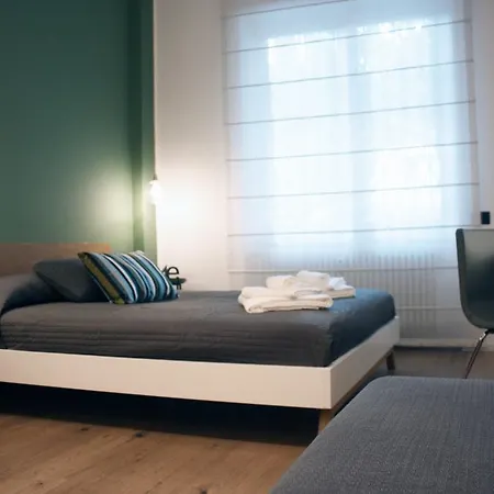 Apartamento Navigli - Via Tortona Milão