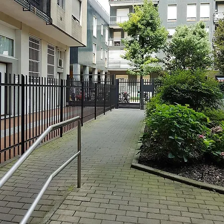Apartamento Navigli - Via Tortona Milão