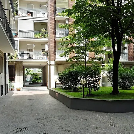Navigli - Via Tortona Apartamento Milão